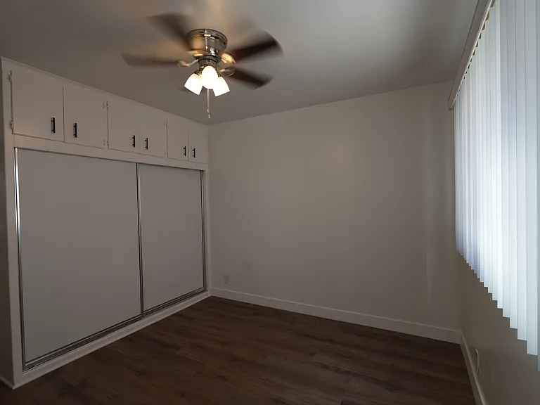 10304 La Reina Ave #C — Photo 18