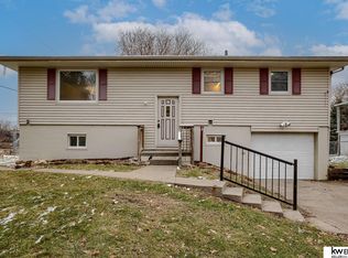 123 S 110th St, Omaha, NE 68154