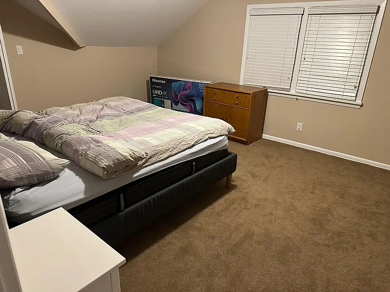 24016 Edgehill Dr — Photo 11