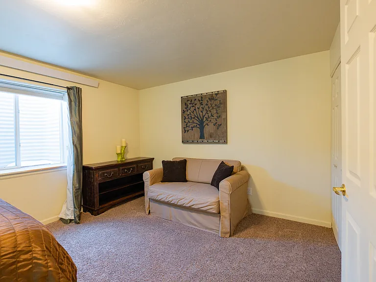 178 Lake View Cir W — Photo 10
