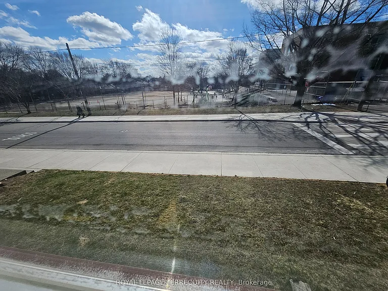 401 Winnett Ave #3 — Photo 29