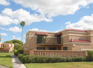 8218 Severn Dr, Boca Raton, FL 33433