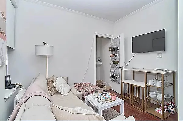 Rented by Living New York | media 5