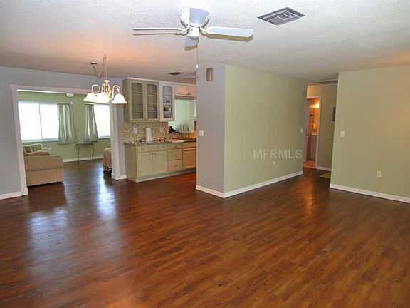 5th image of 2111 Hanby St