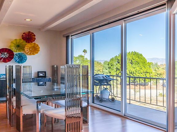4th image of 4454 Ventura Canyon Ave APT 303