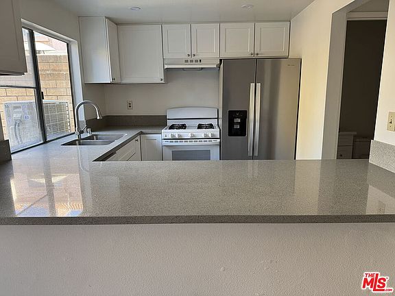 4th image of 12218 Leayn Ct