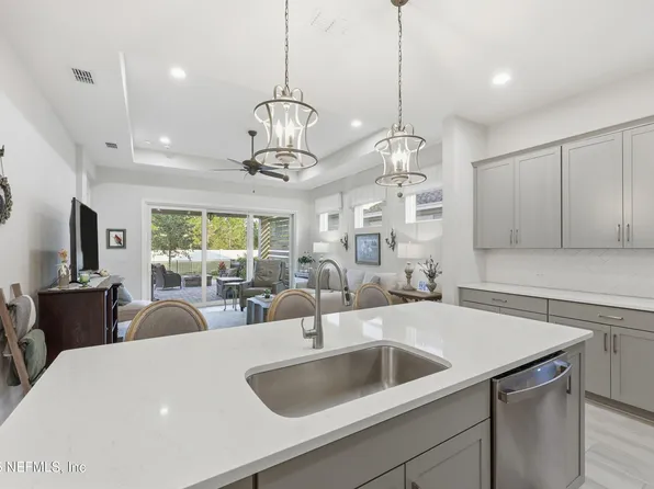 10339 INNOVATION Way, Jacksonville, FL 32256