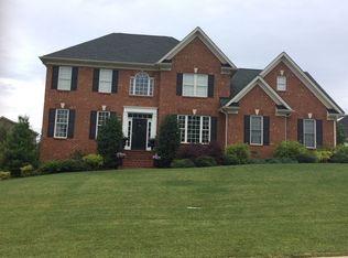 301 Two Creek Dr, Lynchburg, VA 24502