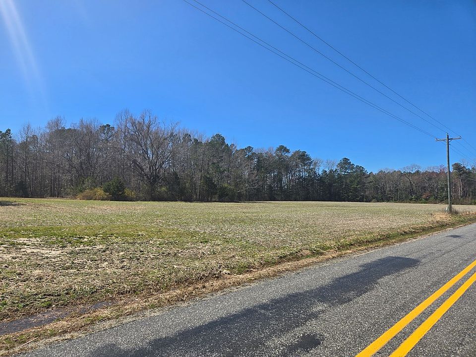 2nd image of 17-2 Crawfords Corner Rd