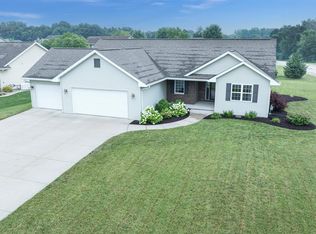 N7954 Waterview Dr, SHERWOOD, WI