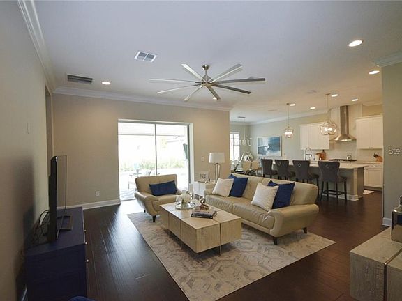 3rd image of 7524 Mandarin Grove Way