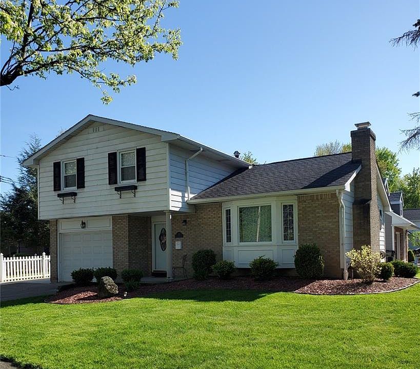 1st image of 10 Willowgrove Ct
