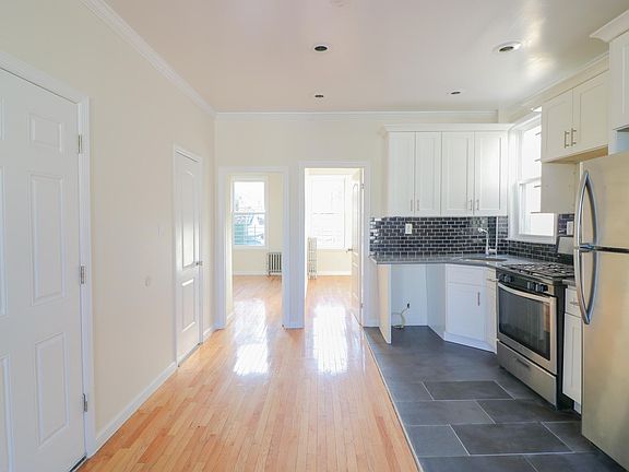 4th image of 3637 Barnes Ave APT 2