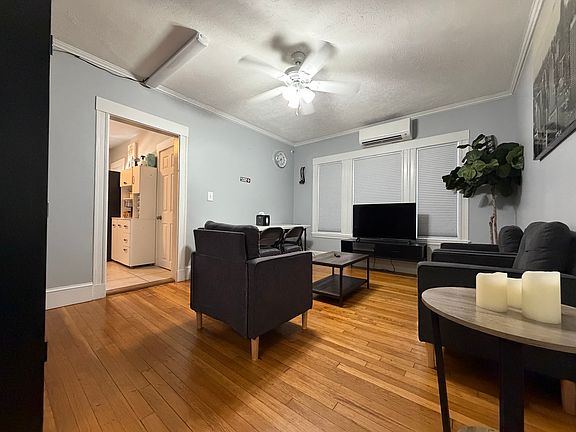 2nd image of 21 Colborne Rd #3