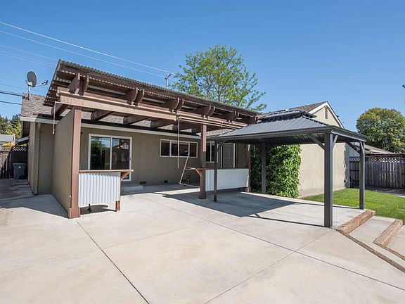 4th image of 523 Calistoga Road