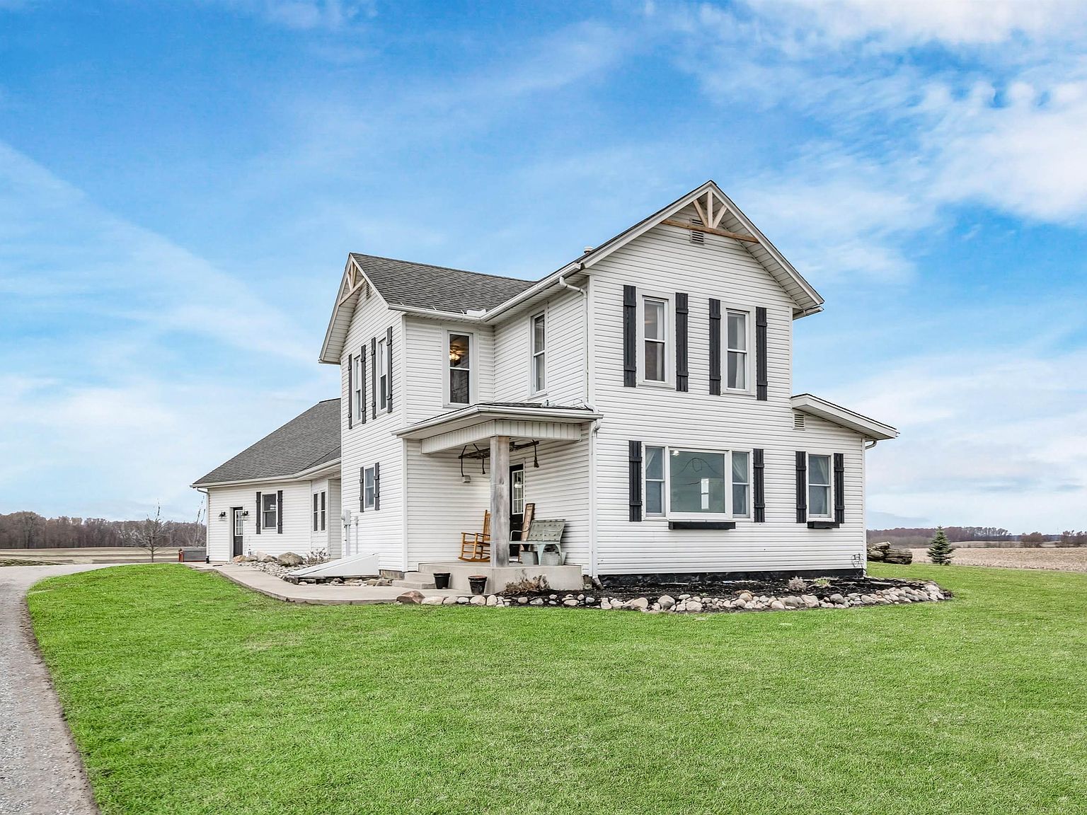 328 S Wolf Rd, Columbia City, IN 46725 | Zillow