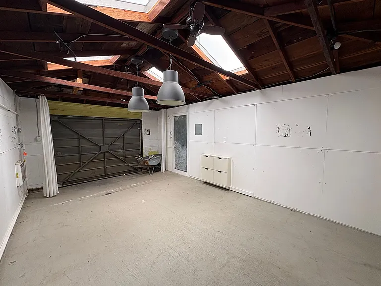 14519 Avenue 416 — Photo 32