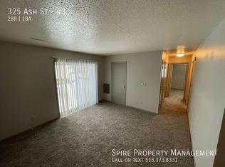 325 Ash St #3, Carlisle, IA 50047