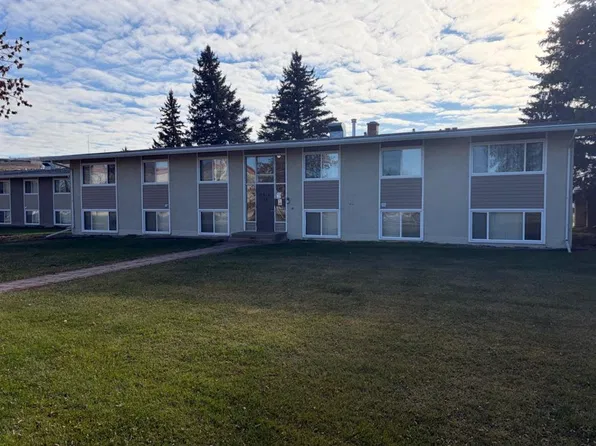 9515 N 88th Ave #B6, Peace River, AB T8S 1G6