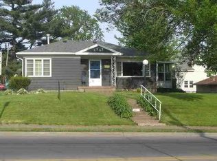 2211 Marquette St, Davenport, IA 52804
