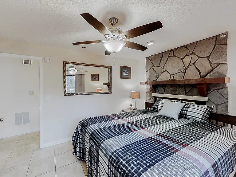 Kelleys Mill Cir — Photo 1
