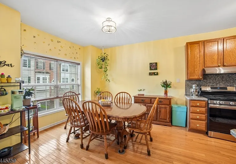234 Terrace Lake Dr — Photo 4