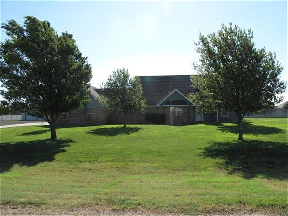 1st image of 9611 Blenheim Dr