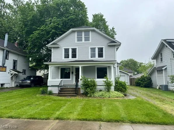 328 Arlington Blvd, Newton Falls, OH 44444