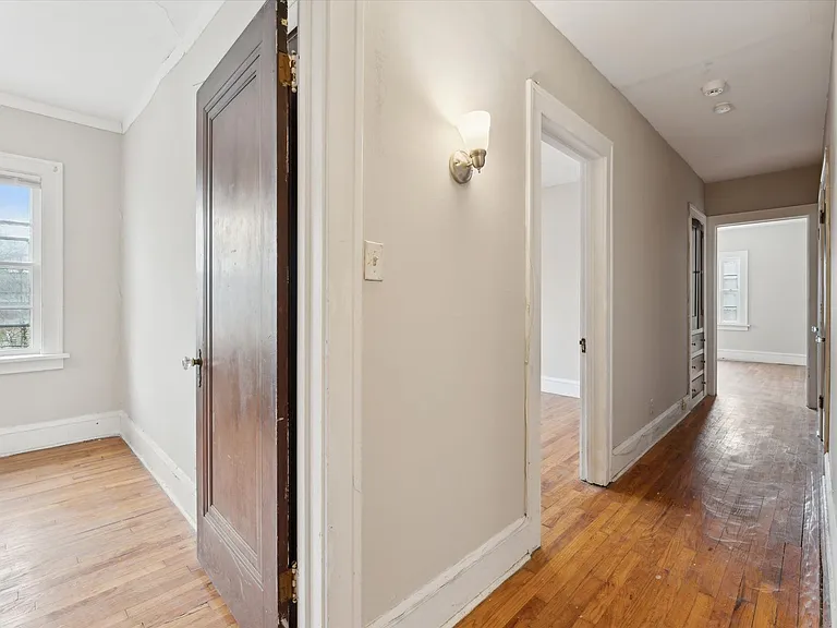 13108 Cedar Rd Cleveland Heights Oh 44118 — Photo 21