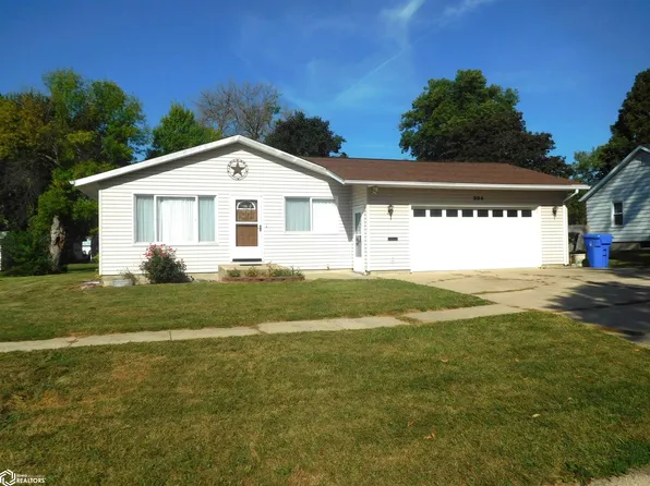 304 S High St, Jefferson, IA 50129