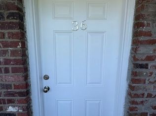 2021 Cambridge Dr APT 36, Lexington, KY 40504