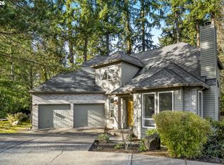 3321 SW Vesta Ct, Portland, OR 97219