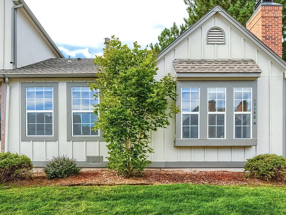 This end unit is a ranch with parking in front