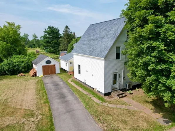 32 River Ave, Oxford, NS B0M 1P0