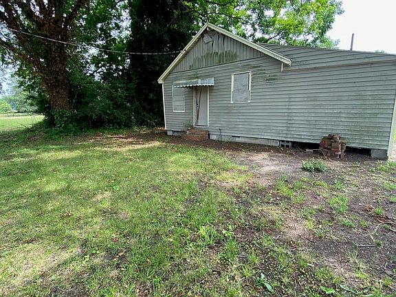 3rd image of 417 Wilson Street