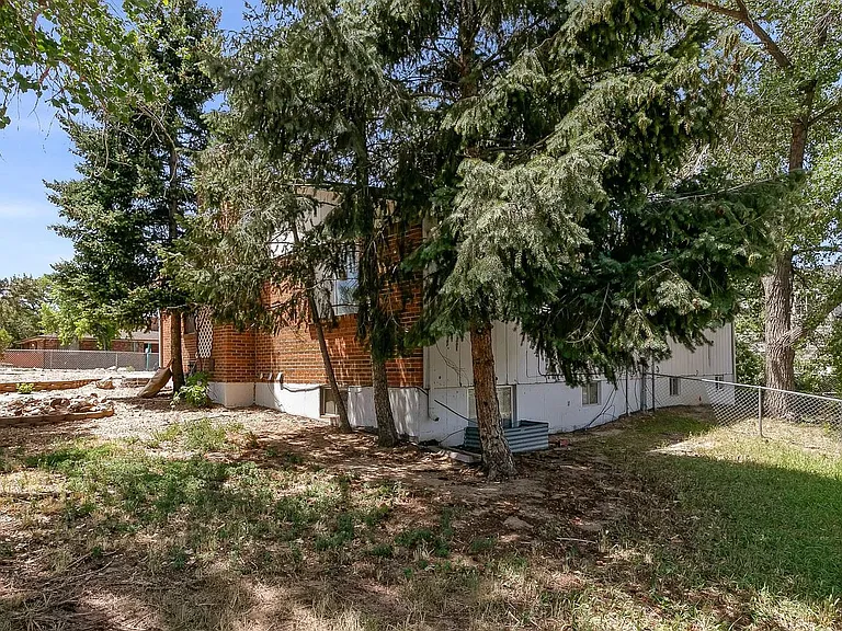14495 E 22nd Pl — Photo 16