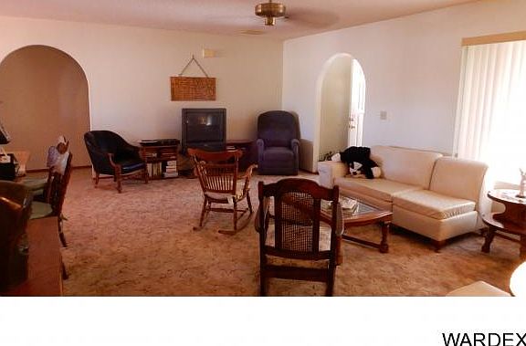 3rd image of 3468 Saddleback Dr