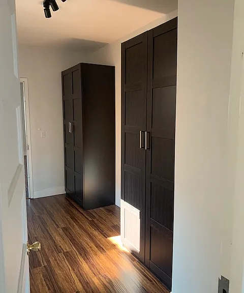 1881 Cornelia St #3L — Photo 4