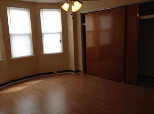 1018 S 5th St #2, Philadelphia, PA 19147