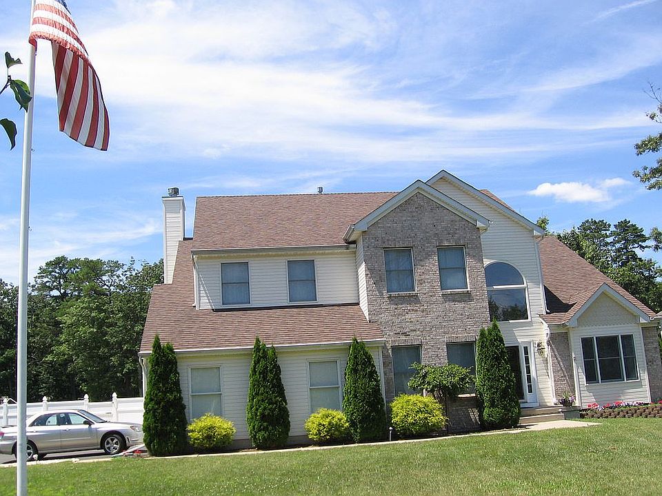 1st image of 2 Orsaf Ln