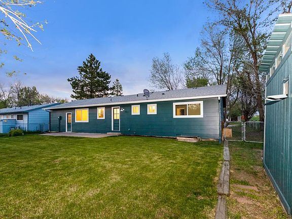 3rd image of 317 Irish Dr