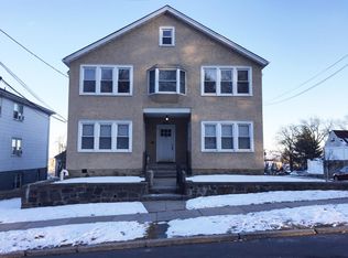 186 Seminary Ave APT 3, Yonkers, NY 10704