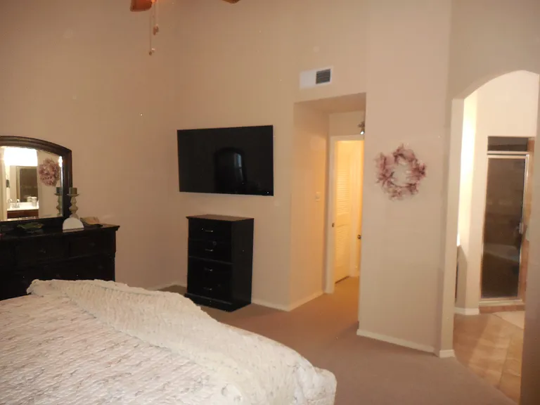 12572 Paseo Lindo Dr — Photo 20