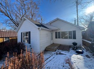 3523 Valley St, Omaha, NE 68105