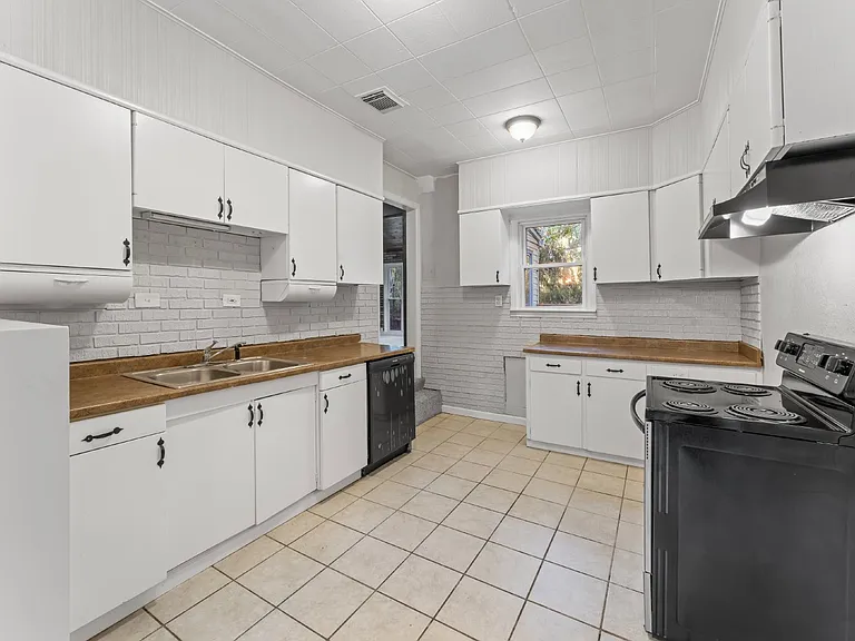 11106 Applewood Dr — Photo 35