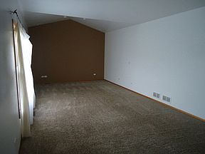 2nd image of 408 Thames Dr