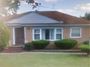 18108 Deforest Ave, Cleveland, OH