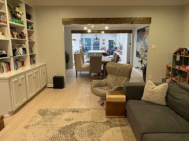 5 Saint Thomas Ct — Photo 8