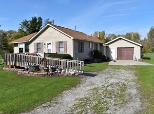 3586 Keewahdin Rd, Fort Gratiot, MI 48059