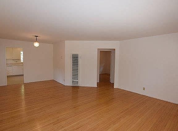 2nd image of 2037 Williams Ave